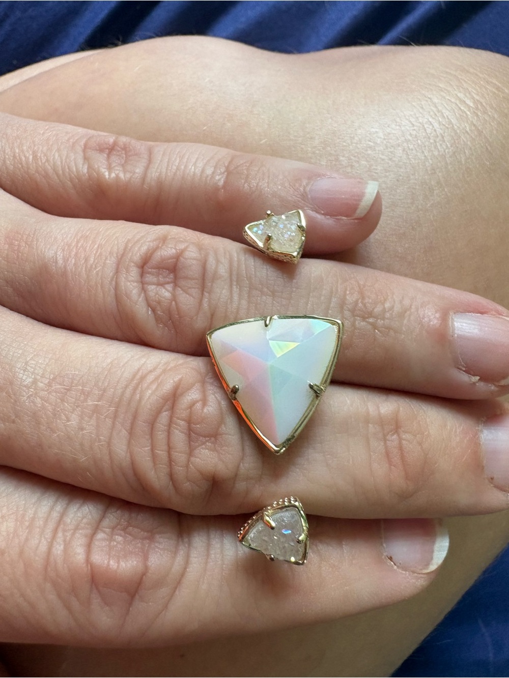 Kendra Scott Stunning Gold Triangular Opalescent Ring adjusts Iridescent Druzy
